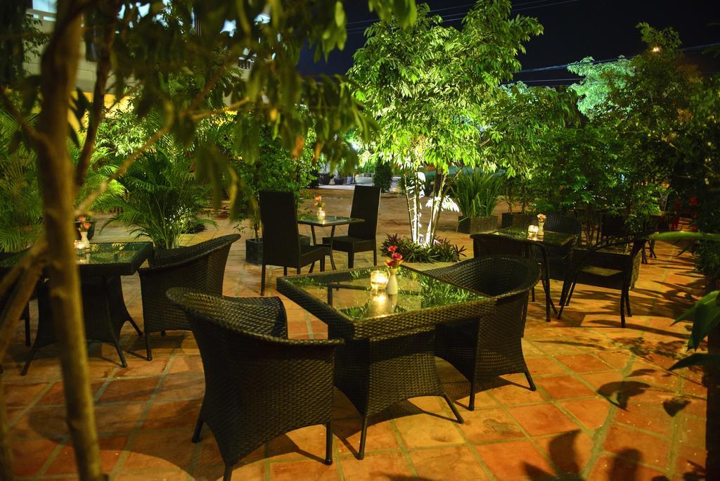 Sihanoukville Plaza Hotel エクステリア 写真