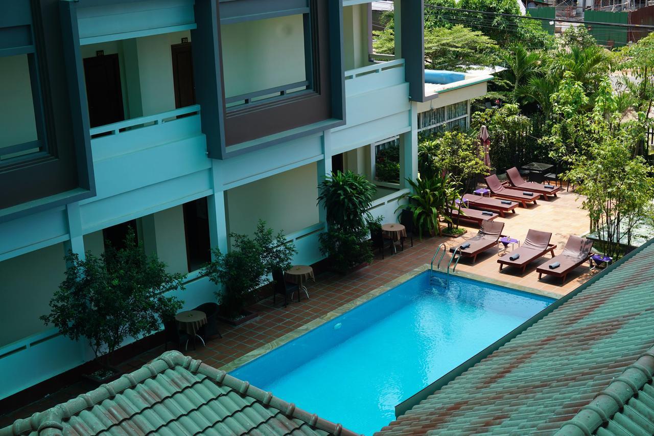 Sihanoukville Plaza Hotel エクステリア 写真